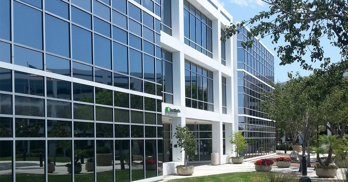 commercial-solar-control-film-dark-window-tint